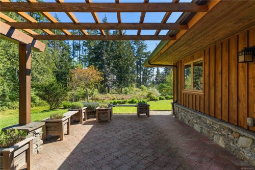 7708 West Coast Rd, Sooke, BC 
