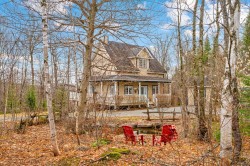 1 Rue du Grand-Héron  Sainte-Marguerite-Du-Lac-Masson, QC J0T 2N0