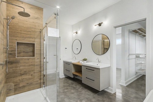 Salle de bains - 73 Rue Dumont, Lac-Brome, QC - Indoor Photo Showing Bathroom