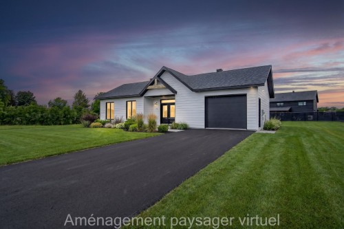 Façade - 73 Rue Dumont, Lac-Brome, QC - Outdoor