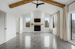 Salon - 