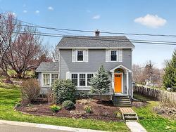 141 Court ST Riverview, NB E1B 1L6