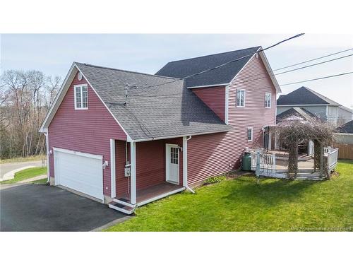 698 Frampton, Moncton, NB 