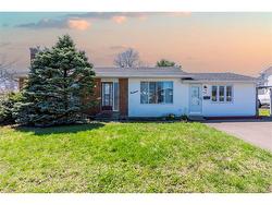 14 Marquette AVE Moncton, NB E1A 5L8