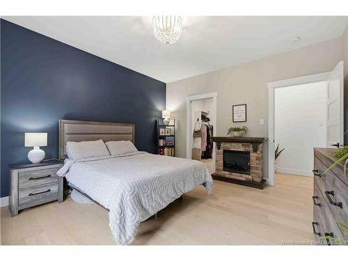 188 Mitchell Wayne Dr, Fredericton, NB 