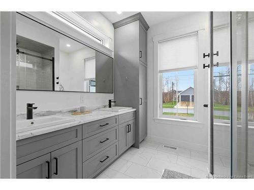 188 Mitchell Wayne Dr, Fredericton, NB 
