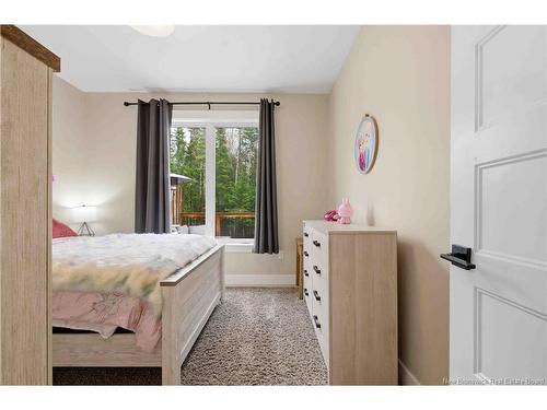 188 Mitchell Wayne Dr, Fredericton, NB 