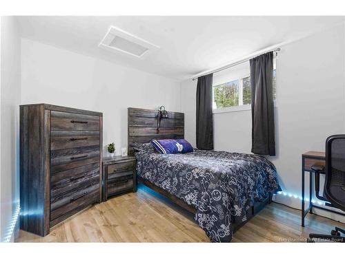 188 Mitchell Wayne Dr, Fredericton, NB 