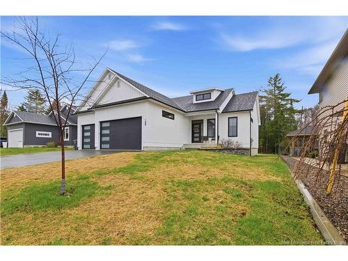 188 Mitchell Wayne Dr, Fredericton, NB 