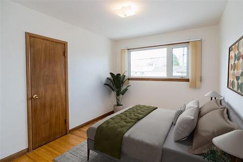 43 Richardson Ave, Winnipeg, MB 
