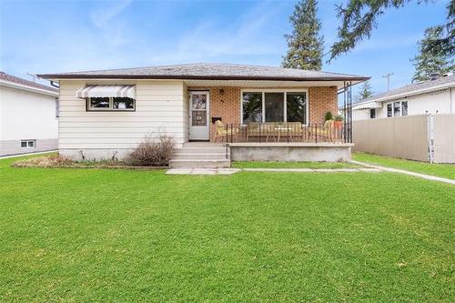 43 Richardson AVE  Winnipeg, MB R2V 2N3