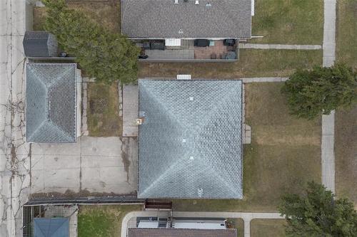 43 Richardson Ave, Winnipeg, MB 