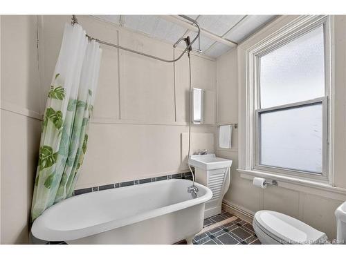 707 Union, Devon, NB 
