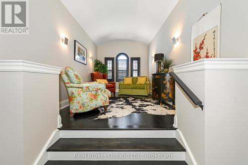 4507 Lakeshore Road, Burlington (Shoreacres), ON - Indoor Photo Showing Other Room