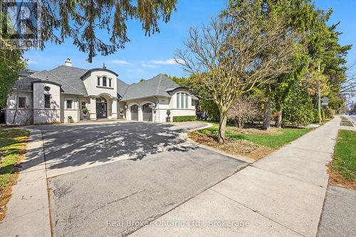4507 Lakeshore Road, Burlington (Shoreacres), ON - Outdoor With Facade