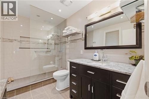 459 Lee Avenue, Waterloo, ON - Indoor Photo Showing Bathroom