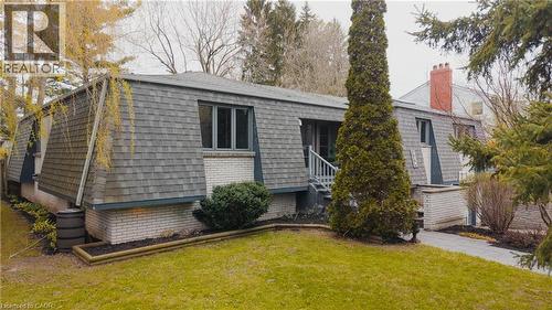 459 Lee Avenue, Waterloo, ON - Outdoor