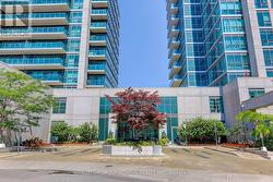1413 - 35 BRIAN PECK CRESCENT Toronto, ON M4G 0A5