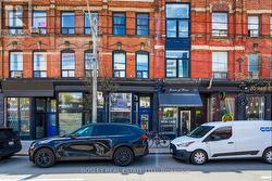179 QUEEN STREET E Toronto, ON M5A 1S2