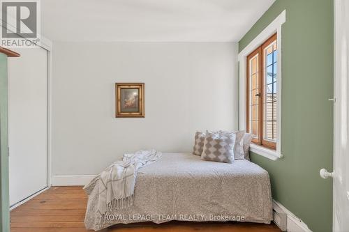 60 - 58 St Andrew Street, Ottawa, ON - Indoor Photo Showing Bedroom