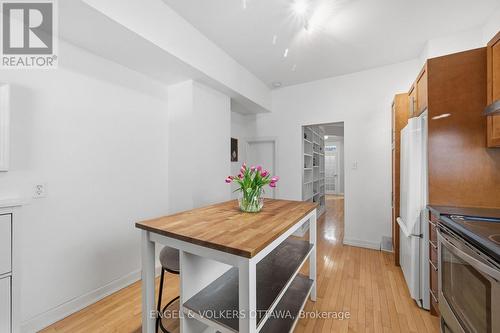 107 Rochester Street, Ottawa, ON - Indoor