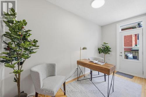 107 Rochester Street, Ottawa, ON - Indoor
