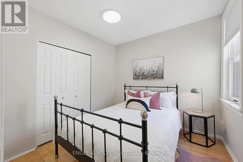 107 Rochester Street, Ottawa, ON - Indoor Photo Showing Bedroom