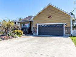 240 Rivercrest Lane  Greenwood, NS B0P 1R0