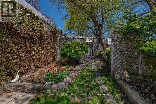 55 Devon Road, Toronto, ON - Outdoor