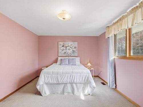 4 Dunrobin Drive, Dartmouth, NS 