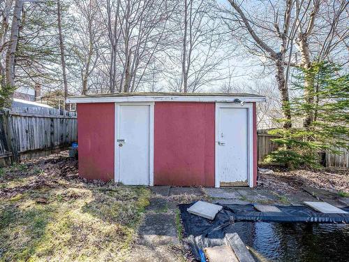 4 Dunrobin Drive, Dartmouth, NS 