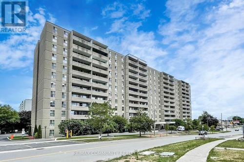 213 - 2 GLAMORGAN AVENUE N  Toronto, ON M1P 2M8
