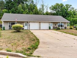 36 Kimbrough Court  Greenwich, NS B4P 0A7
