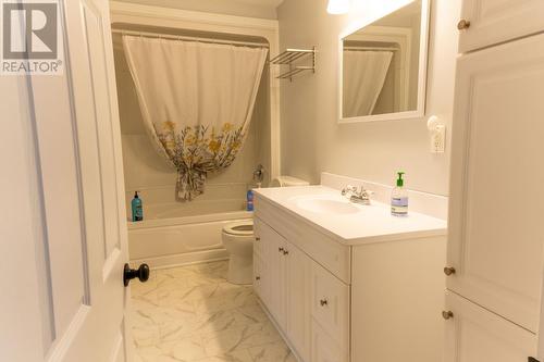 6 Spruce Lane, St Anthony, NL - Indoor Photo Showing Bathroom