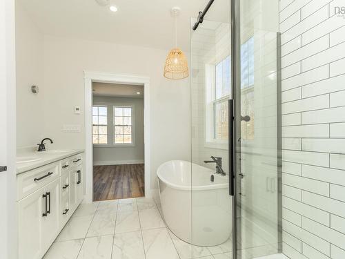 118 Park Drive, Brooklyn, NS 
