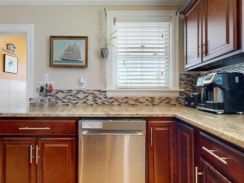 91 York St, Bridgewater, NS 