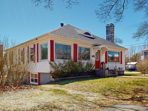 91 York St, Bridgewater, NS 