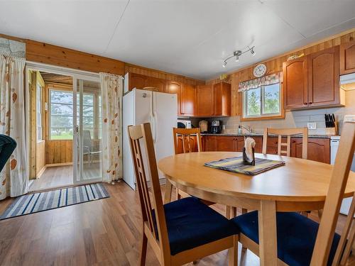 10 Sunrise Lane, Amherst Shore, NS 