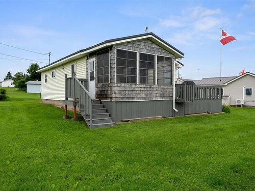 10 Sunrise Lane, Amherst Shore, NS 