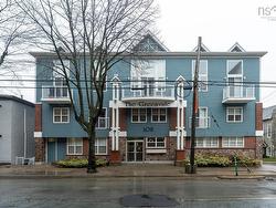 303 108 Ochterloney Street  Dartmouth, NS B2Y 1C7