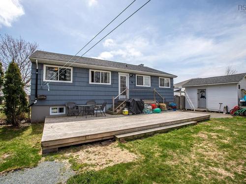 22 Ellenvale Avenue, Dartmouth, NS 