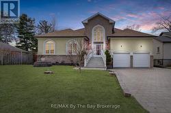 126 29TH STREET W Wasaga Beach, ON L9Z 2C9