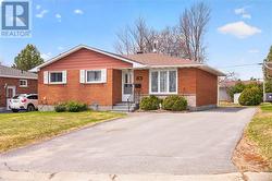 1561 Agincourt Avenue Sudbury, ON P3A 3J8