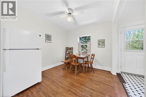 188 Wexford Avenue S, Hamilton, ON - Indoor Photo Showing Dining Room