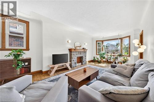 188 Wexford Avenue S, Hamilton, ON - Indoor Photo Showing Living Room With Fireplace
