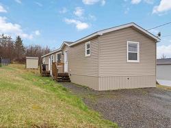 9 High Tide Road Stewiacke, NS B0N 2J0