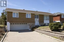 33 Kingsmount BLVD  Sault Ste. Marie, ON P6B 3L7