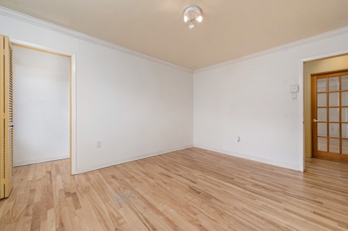 Chambre à coucher - 1592 Rue Labelle, Longueuil (Le Vieux-Longueuil), QC - Indoor Photo Showing Other Room