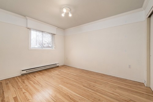 Chambre à coucher - 1592 Rue Labelle, Longueuil (Le Vieux-Longueuil), QC - Indoor Photo Showing Other Room
