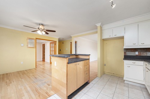 Cuisine - 1592 Rue Labelle, Longueuil (Le Vieux-Longueuil), QC - Indoor Photo Showing Kitchen